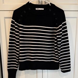 Zara Classic Black and White Striped Sweater